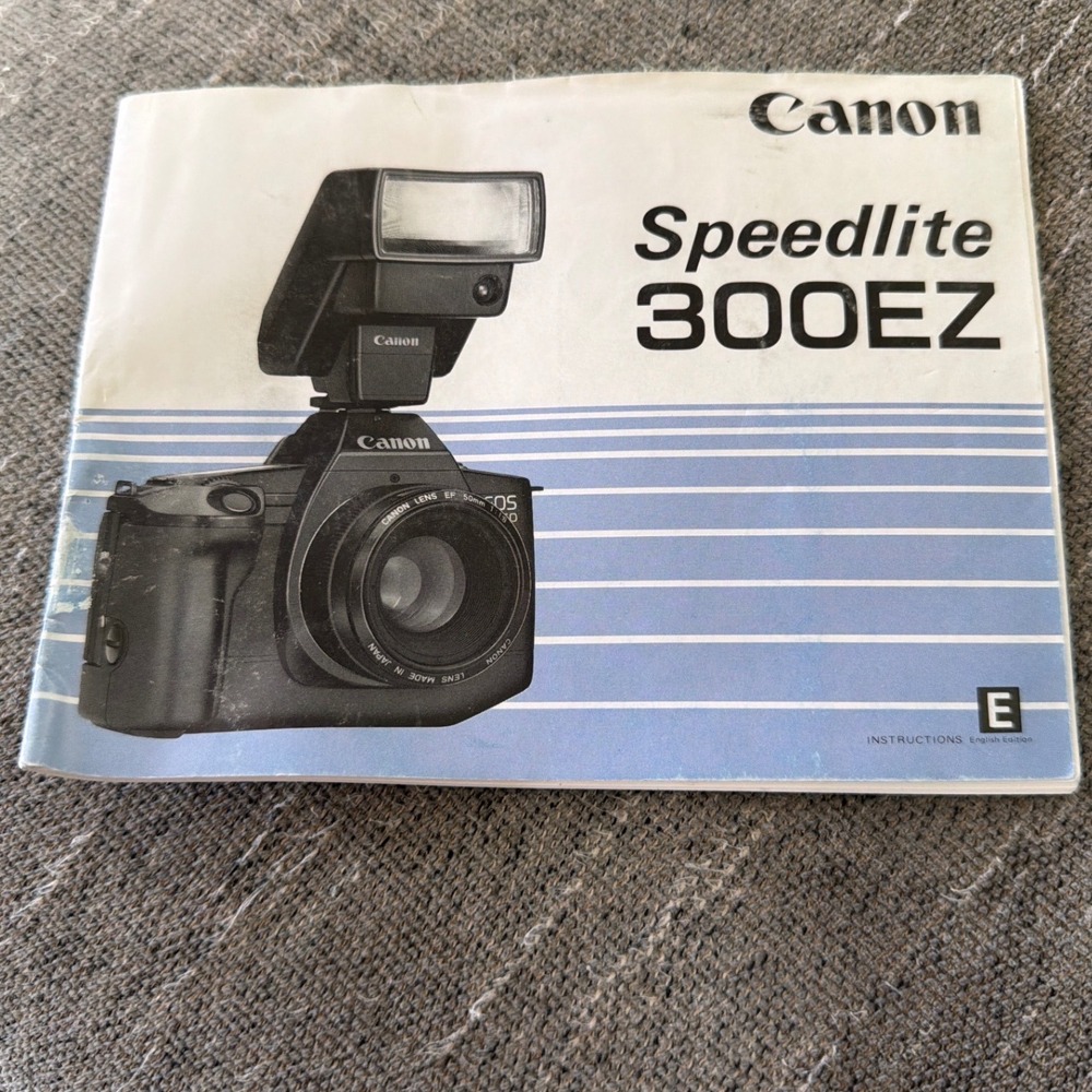Canon Speedlite 300EZ Instructions Manual English Edition 1986 Vintage EOS Flash